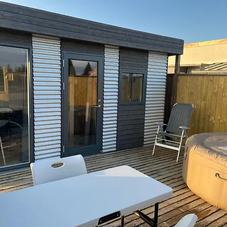 Adorable Tiny House In Reykjavik Villa Exterior photo